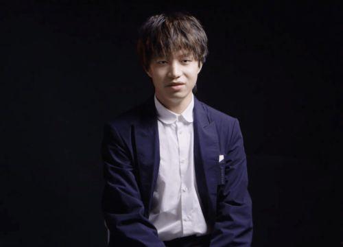 赵厂长吃瓜,一场意外引发的职场风云