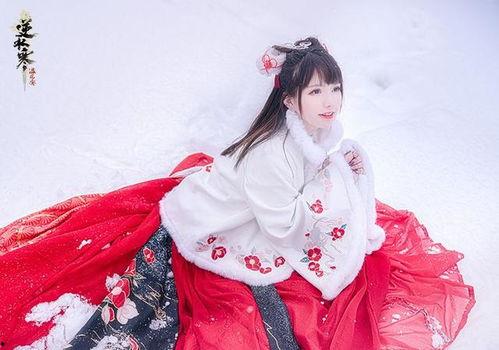 逆水寒大眼吃瓜,大眼吃瓜，揭秘江湖风云背后的真相